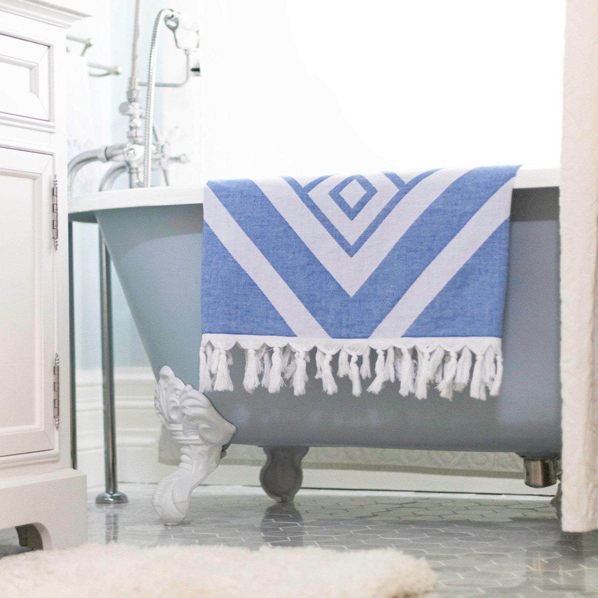 Blue & White Luxury Turkish Towel | Spa-Quality Body Towel