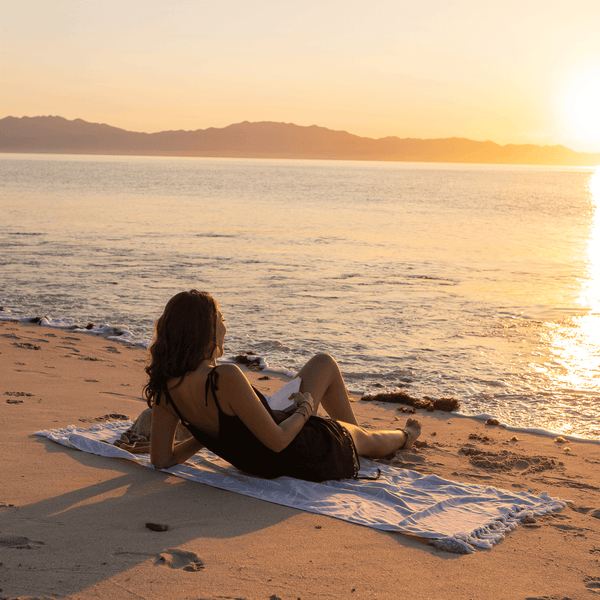 Premium Grey & White Turkish Body Towel | Soft, Durable & Fast-Dry